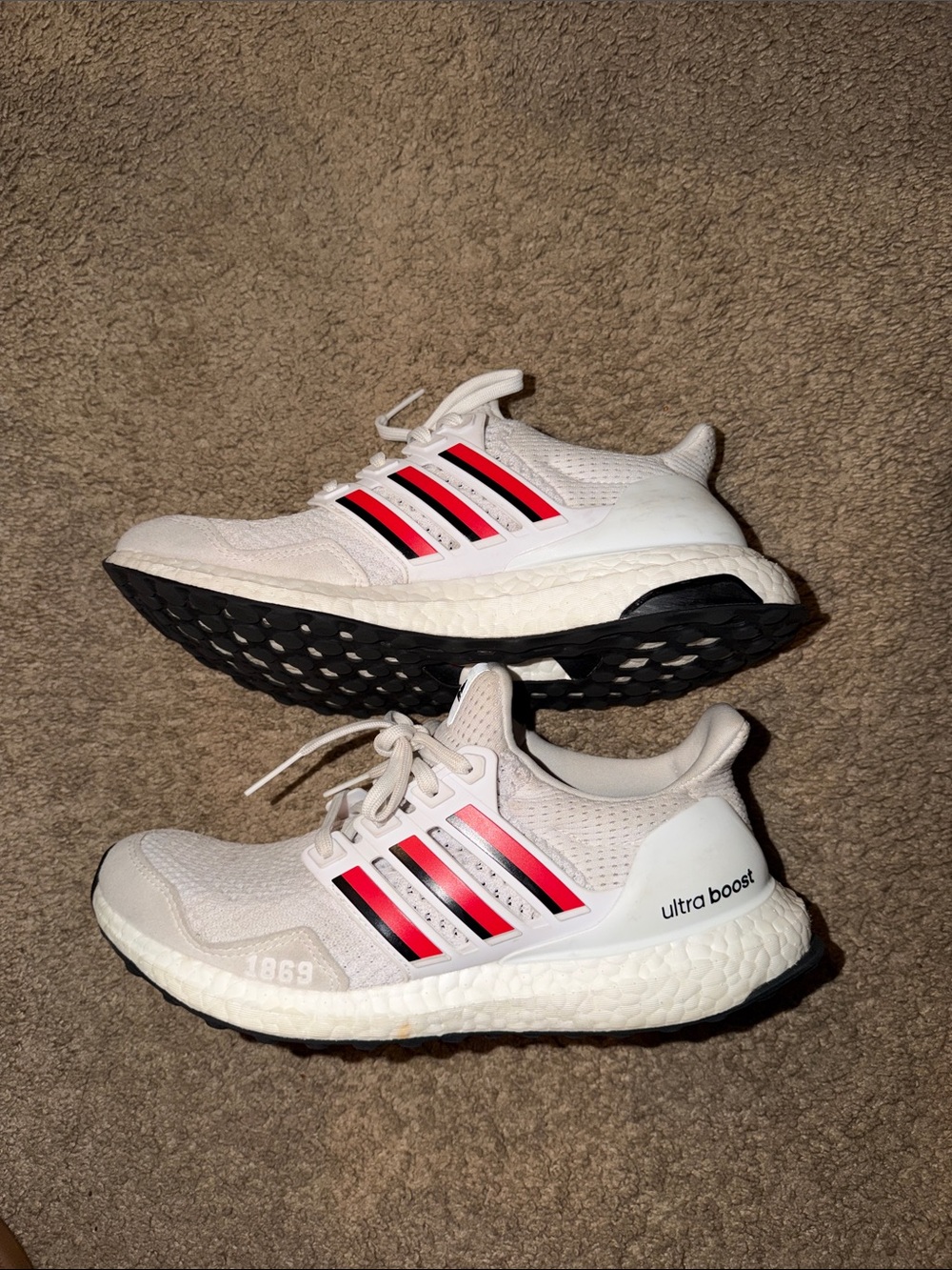 adidas women’s White ultra boosts